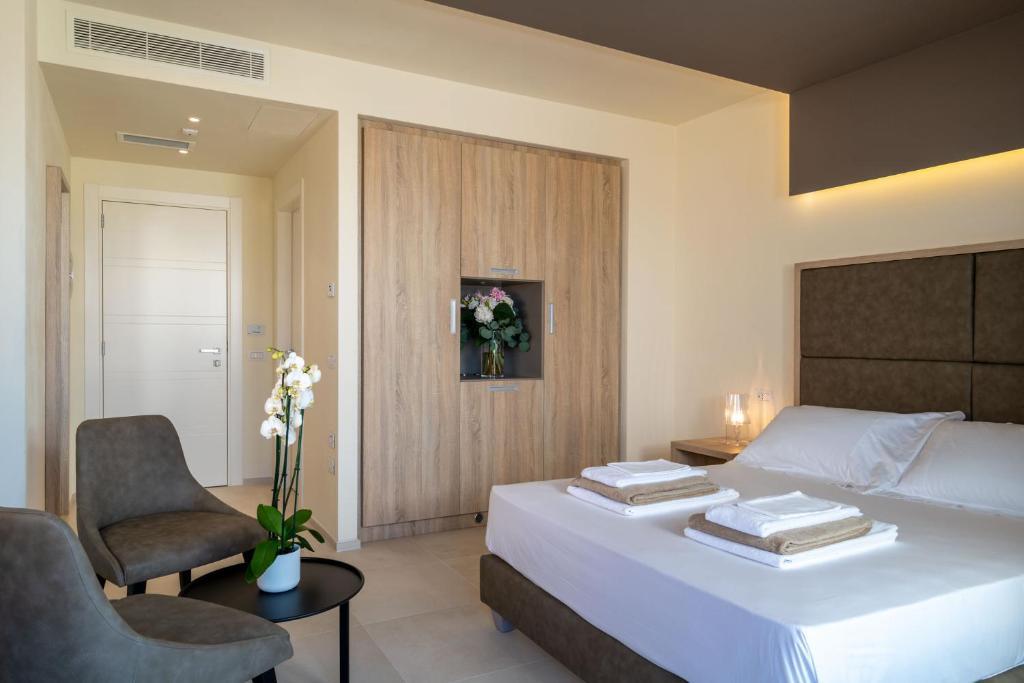 Palace Lido Hotel & Suites Marina di Cecina Zewnętrze zdjęcie